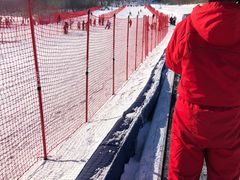 -亚布力新体委滑雪场