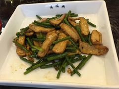 -鸿瑞興面馆(梅岭店)