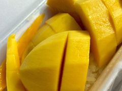 -芒果糯米饭摊子