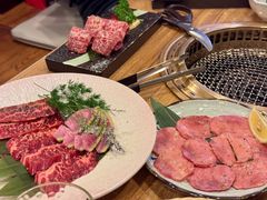 -炼火烤肉店