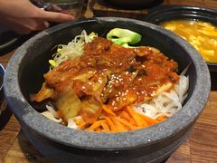 泡菜猪肉石锅拌饭-金石陈朝鲜拌饭(东城万达店)