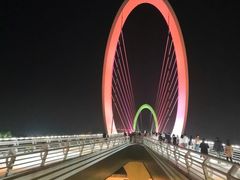-南京眼步行桥