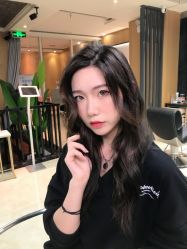 -苑苑发型设计