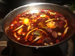 -湊湊火锅·茶憩(新中关购物中心店)