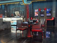 -屋有岛沉浸游戏旗舰店(中山公园店)