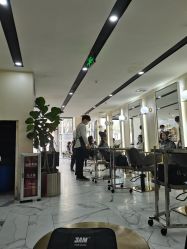 -3AM HAIR SALON染发接发