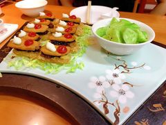 吉祥三宝-圆满素食林饭店非遗素食(河西店)