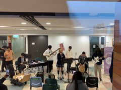 -香港大学