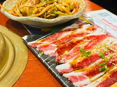 -喜牛烧肉酒场·黑金店(威高广场店)