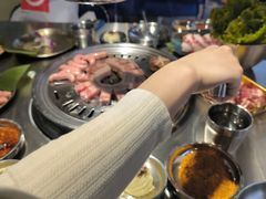 -哈哈碳都·牛肋条无限自助烤肉(宝龙店)