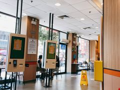 大堂-麦当劳(清溪店)
