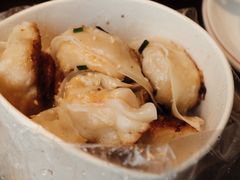 蛋黄鲜肉煎馄饨-乌镇姐妹特色小吃(银杏公寓店)