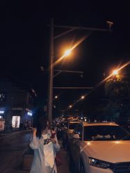 -变画·发型STUDIO