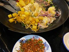 -丁姨妈贵州臭豆腐烙锅(甲秀楼店)