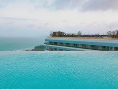 -瑰丽酒店·海吧·天际下午茶·现场DJ·天台酒吧