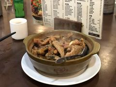 -尝囍煲仔小菜