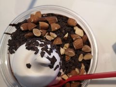 巧克力巴旦木-DQ·蛋糕·冰淇淋(西直门店)