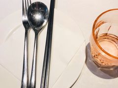 餐具摆设-港丽餐厅
