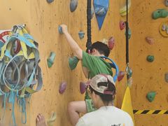 -啸岩馆 Roaring Climbing Gym