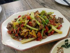 牛三宝-南雄雄州土菜餐厅(粤北大厦店)