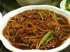 散子牛肉-刘胖子家常菜·蹄花焖藕(中南店)