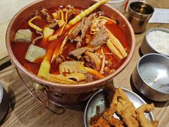 -成都你六姐·牛肉冒菜(城市集市合生汇店)