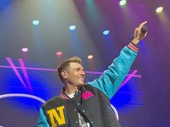 -交通银行前滩31演艺中心