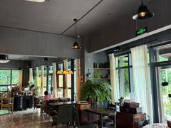 -BUND·FIVE外滩5号(天际店)