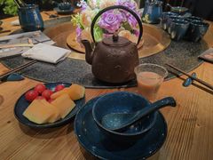 -湊湊火锅·茶憩(南京东路悦荟店)