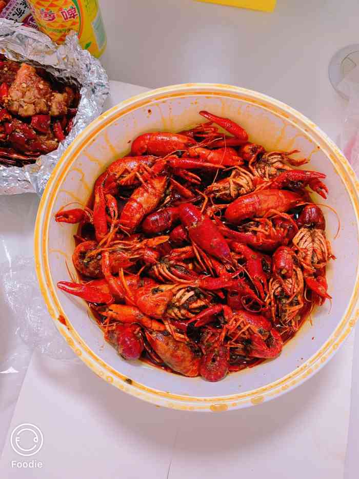 扒虾小妹儿(河西店)-"大半夜想吃小龙虾,纠结许久最后还是觉得不.