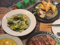 -宇安泰料(龙湖天街黑金店)