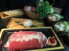 鲍鱼滑-湊湊火锅·茶憩(新中关购物中心店)