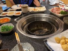 -虎焱炭火烧肉