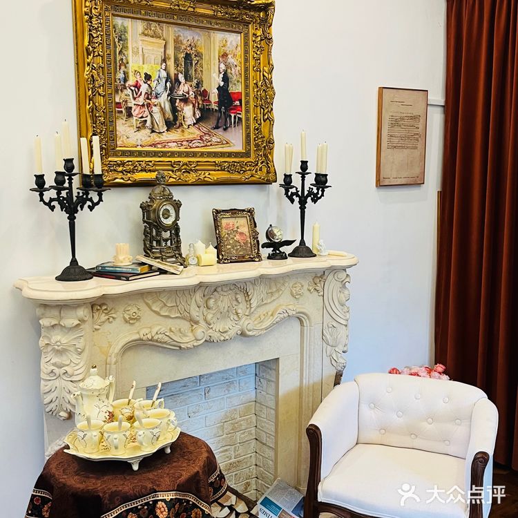 青岛老巷里的咖啡时光|藏在街角的 莫奈花园 咖啡馆