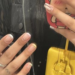 -UU·NAIL美甲美睫專門店