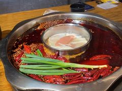 -周幺妹重庆老火锅(银泰城总店)