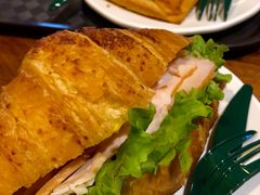 蛋香鸡肉可颂-星巴克(宁波老外滩店)