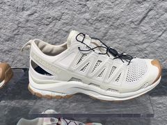 -SALOMON萨洛蒙(青岛海信店)