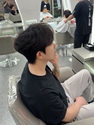 -艾美A·M Hair Salon