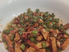 -一品味庄·地标武昌鱼·藕汤湖北菜(黄鹤楼店)