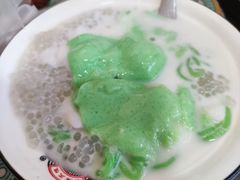 -海口骑楼小吃街