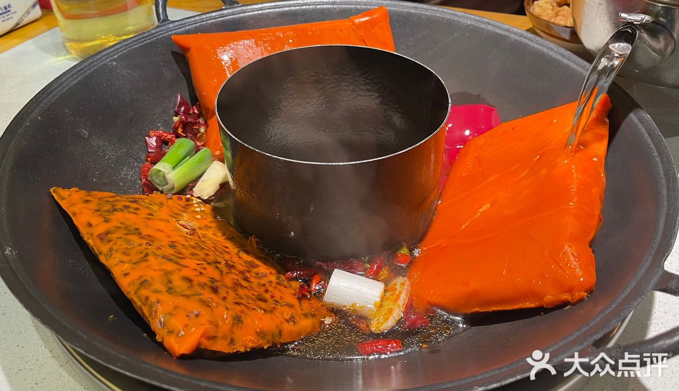 没有什么是一顿火锅不能解决的!