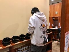 -独食火锅·半米屋台(直营总店)