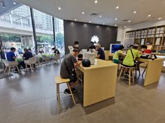 -华为授权体验店(中山公园来福士)