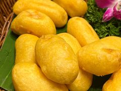 油炸小香蕉-老滇山寨•云南特色菜•地方菜•民族风情歌舞表演(金碧店)