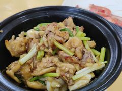 -鹏城人家海鲜酒家·23年老字号(较场尾店)