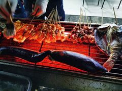 -邛海景风特色火盆烧烤店·烤串(月色风情小镇店)
