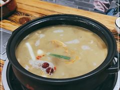 -菌之家·专业纯野生菌火锅·特色炒菌