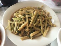 -天乐农家鱼头王(天目湖店)