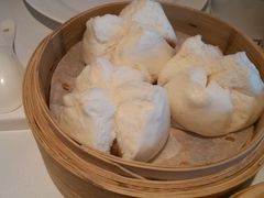 蜜汁叉烧包-怡情荟•海鲜青岛菜(五四广场旗舰店)
